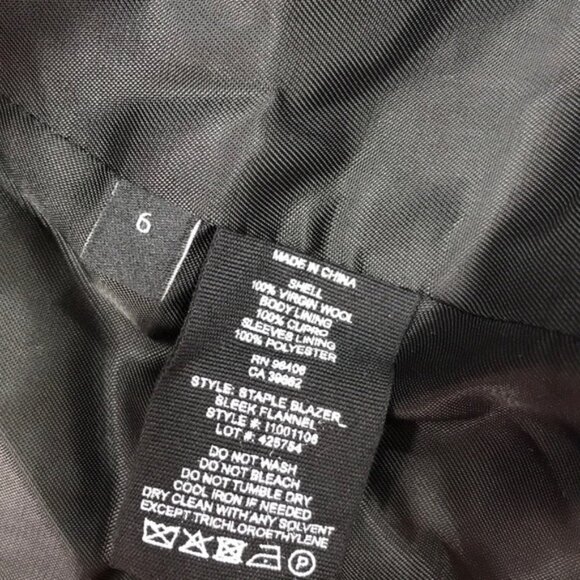 THEORY Staple Blazer in Sleek Flannel - Picture 8 of 9